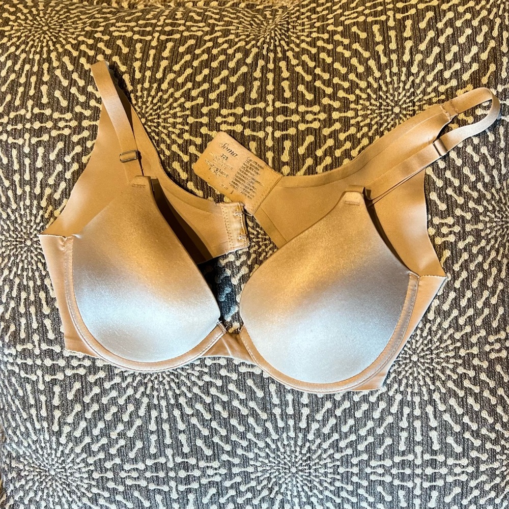 Soma Vanishing Back Push Up bra 32B- like new